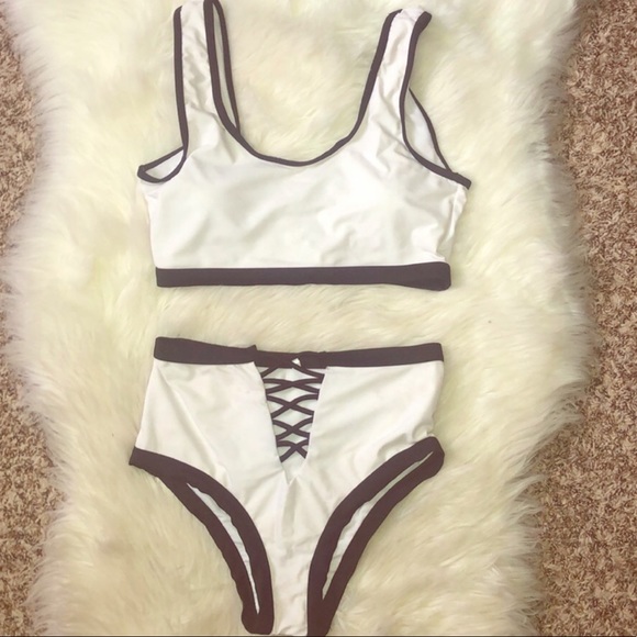 🏊🏽‍♀️ Zaful | crisscrossed high waist bikini - Picture 2 of 5